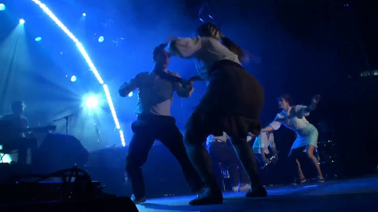 Les Ninjammerz du Studio 88-SWING avec Caravan Palace au Festival de Jazz de Montr&eacute;al