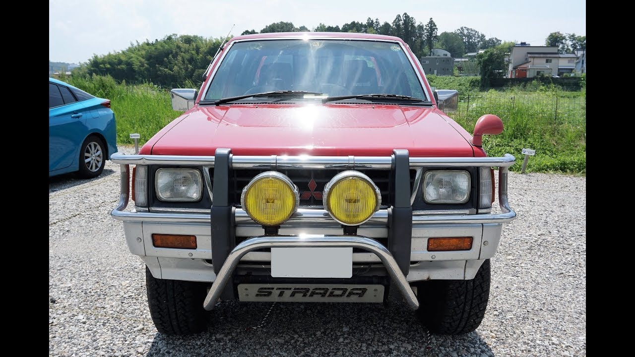 1992 MITSUBISHI Strada Pick-up Truck / 三菱ストラーダ　ピックアップトラック　エンスーの杜