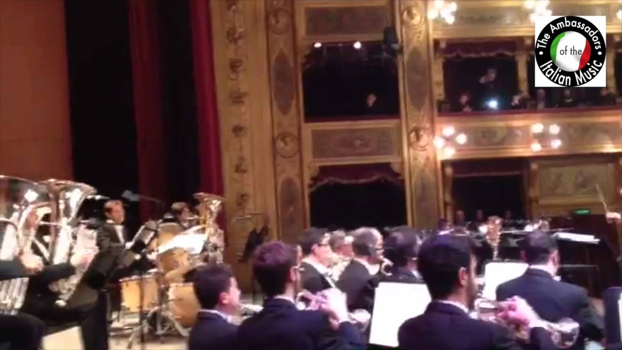 La musica di Ortolano fa impazzire il pubblico del Teatro Massimo