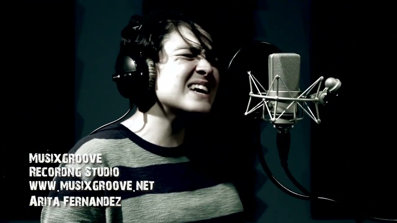 Chega De Saudade Singer (Aracelli Fernandez) At Musixgroove Records