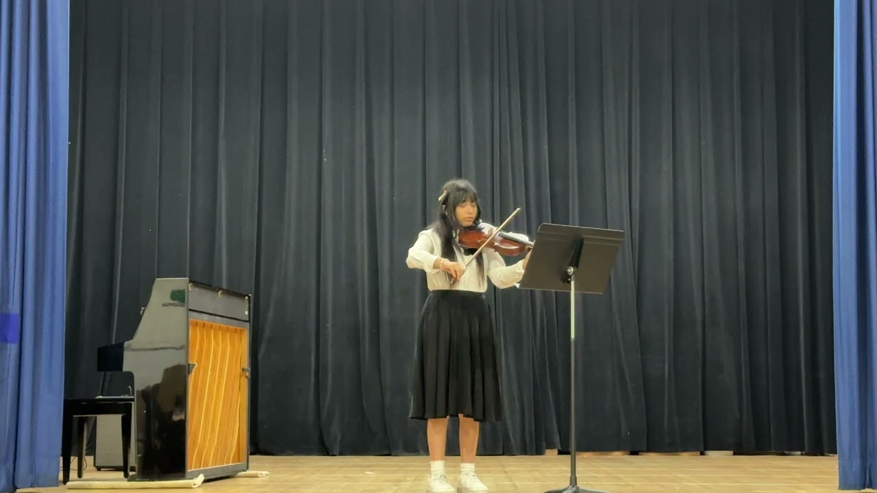 Natalia Gálvez, violin- Sonata in C Major, III. Largo by J.S. Bach