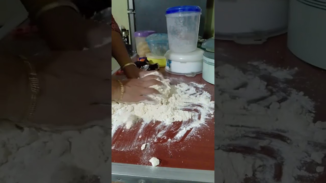 രാവിലെ തന്നെ എല്ലാവരും വാ പൊളിച്ചു നിൽക്കുകയാണ് യൂട്യൂബിൽ കിട്ടാഞ്ഞിട്ട്