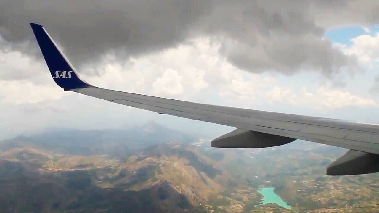 SAS Scandinavian Airlines SK4673 737-800 Oslo-Alicante Safety, Takeoff, Inflight & Landing