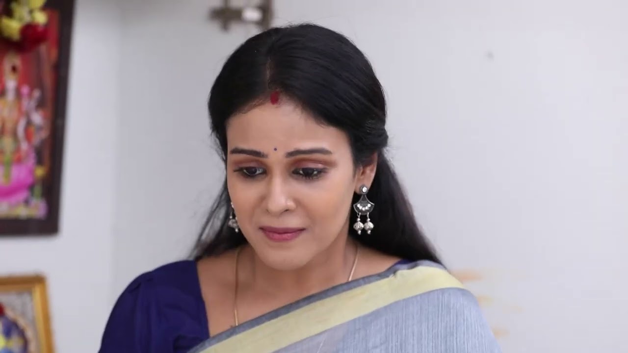 Abhirami Has a Narrow Escape - Rettai Roja - Full Ep 1007 - Zee Tamil