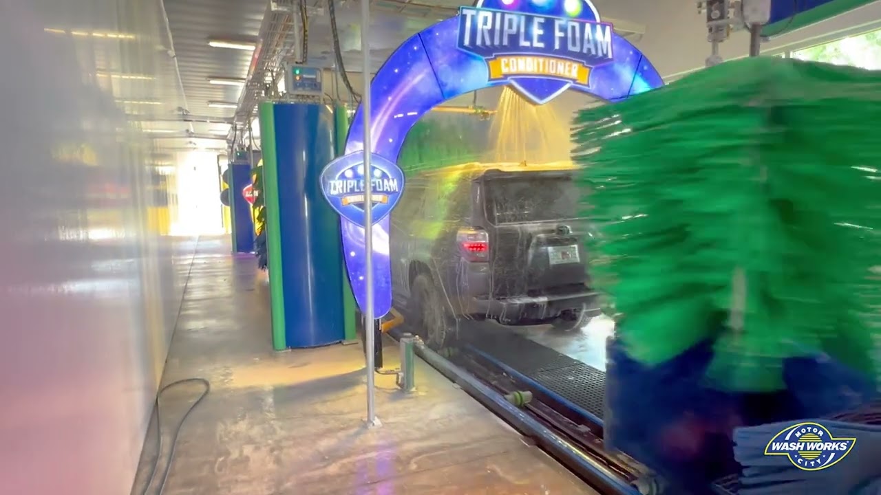 Hurricane Express Car Wash - Palm Bay, FL