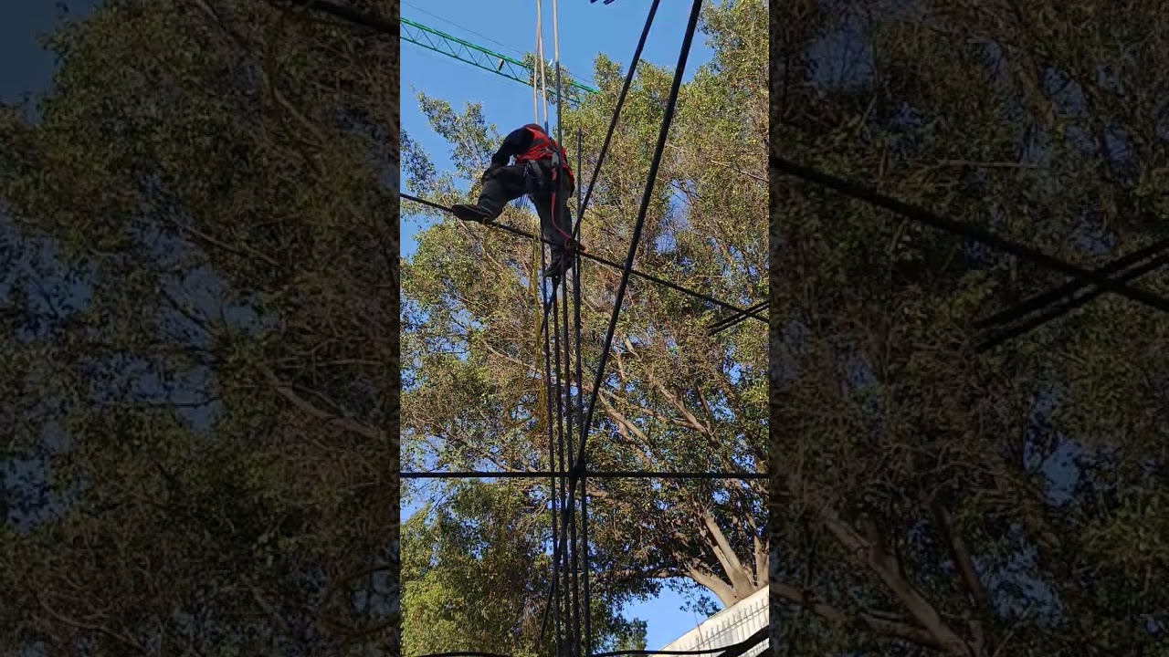 Accionando el de arriba 
