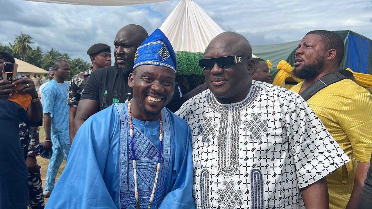 Watch the moment King Osupa meet the Popular Tani Olohun, as he advises him, at Osun Festival