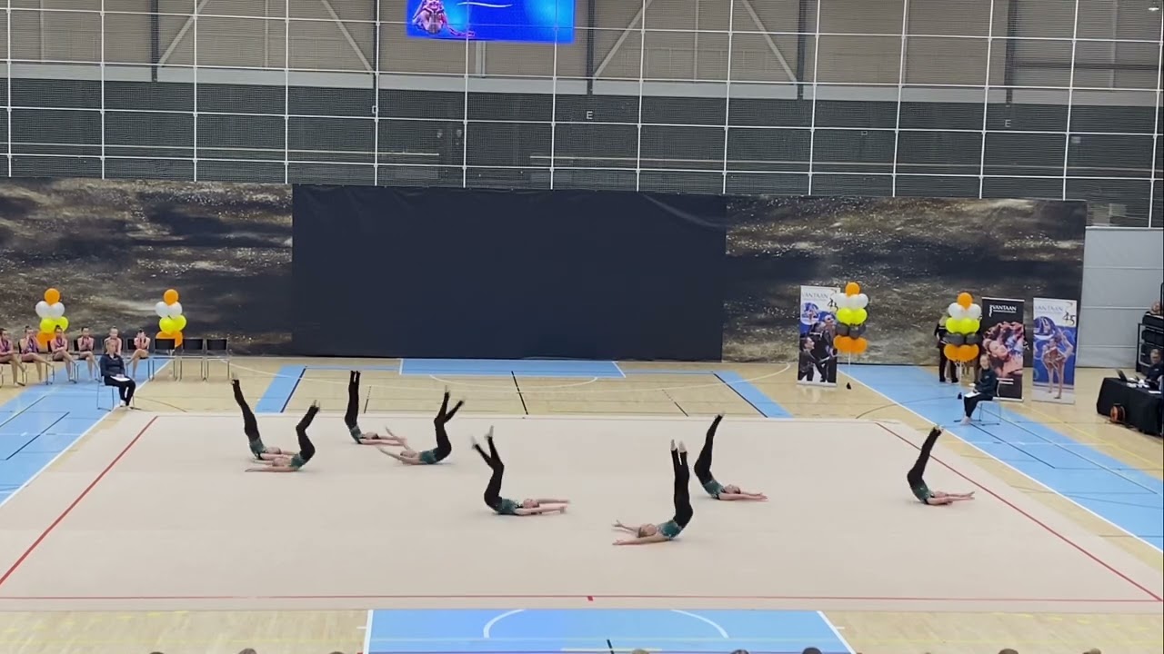 Team Avelia - Oulun Voimistelijat, Vantaa Cup 3.11.24, 12-14 SM vapaa