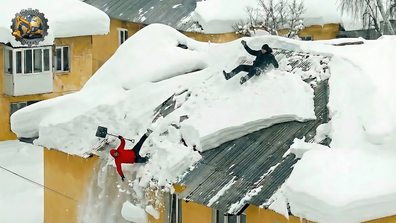 Idiot Snow Removal: Massive Roof Avalanche | Extreme Dangerous Plow Truck Fails #3