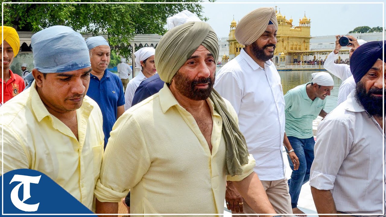 Actor and BJP MP Sunny Deol pays obeisance at Golden Temple in Amritsar