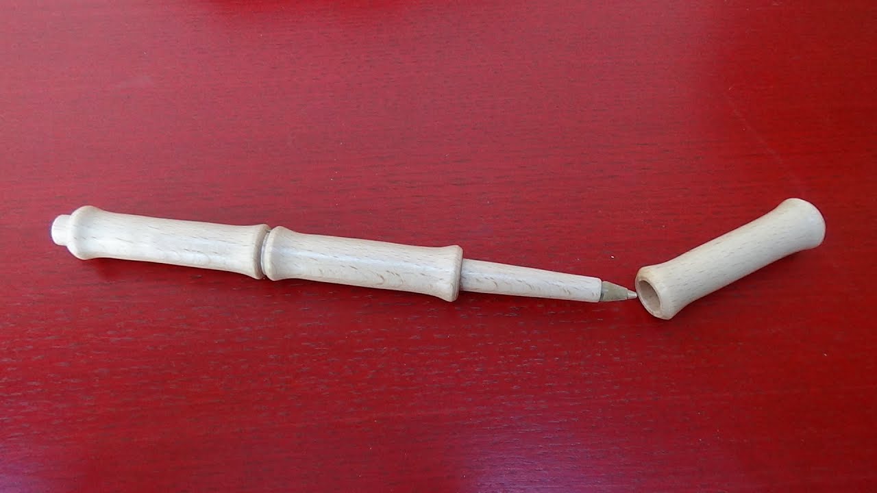 Stylo bambou avec capuchon et pointe Bic