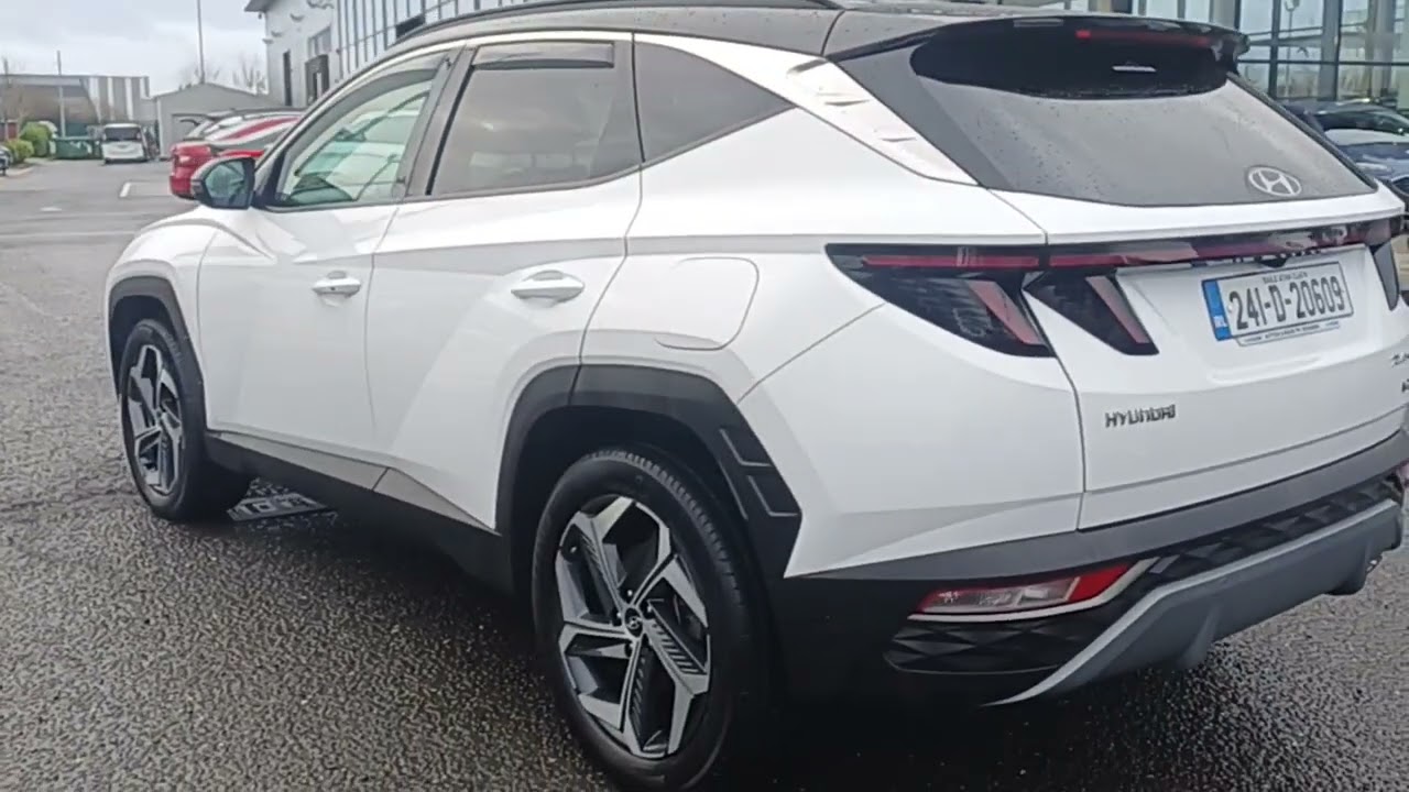 241D20609 - 2024 Hyundai Tucson Executive Plus HEV 1.6 Petrol 5dr RefId: 69...