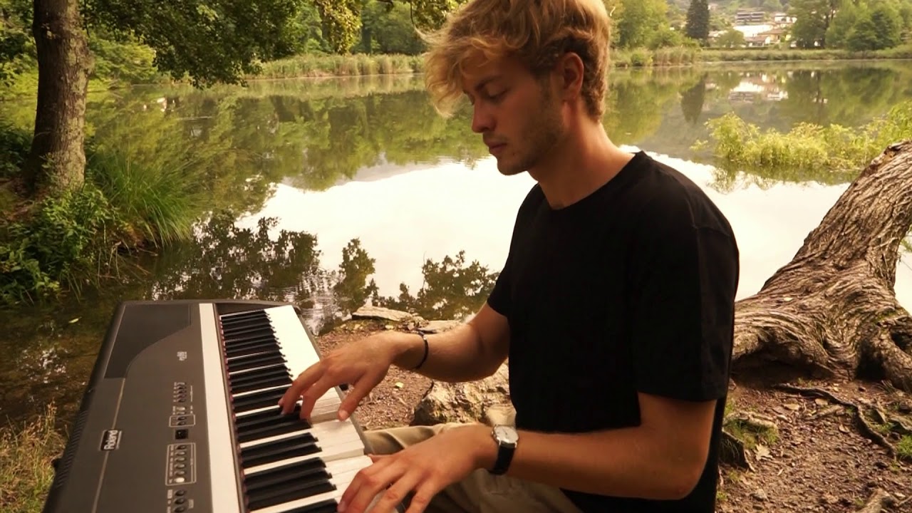HRS Travel Dreams (Piano Cover) - Edoardo Hilfiker