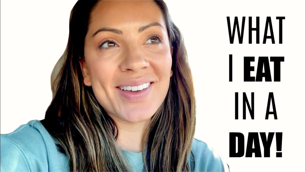 WHAT I EAT IN A DAY! {Highly Requested using Clean Simple Eats}