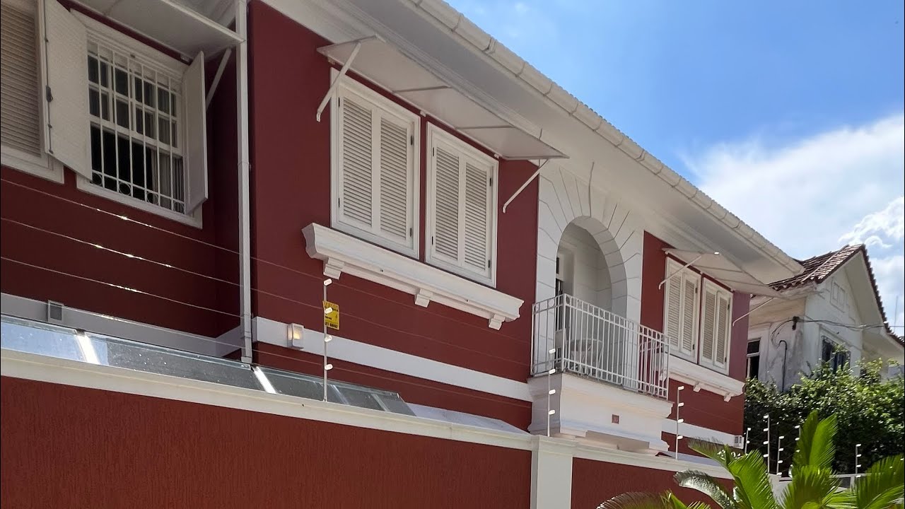 MAGNÍFICA CASA NA URCA | PORTEIRA FECHADA | VISTA PARA O PÃO DE AÇÚCAR | R$ 4.900.000,00