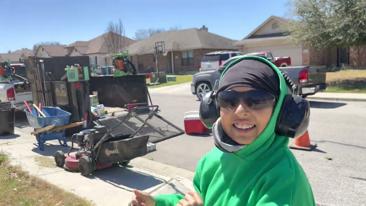 Scalping Bermuda with Scag 30inch mower (Part 1 cleanup)
