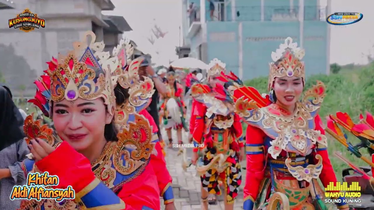 KIRAB/IRENG-IRENG KUSUMOJOYO - KHITAN ALDI ALFIANSYAH DI PUNCU NGAWEN WEDUNG DEMAK