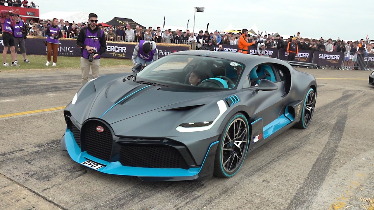 HYPERCARS Accelerating! Bugatti Divo, Chiron 300+, Koenigsegg CCR Evo, Pagani Huayra, Valour