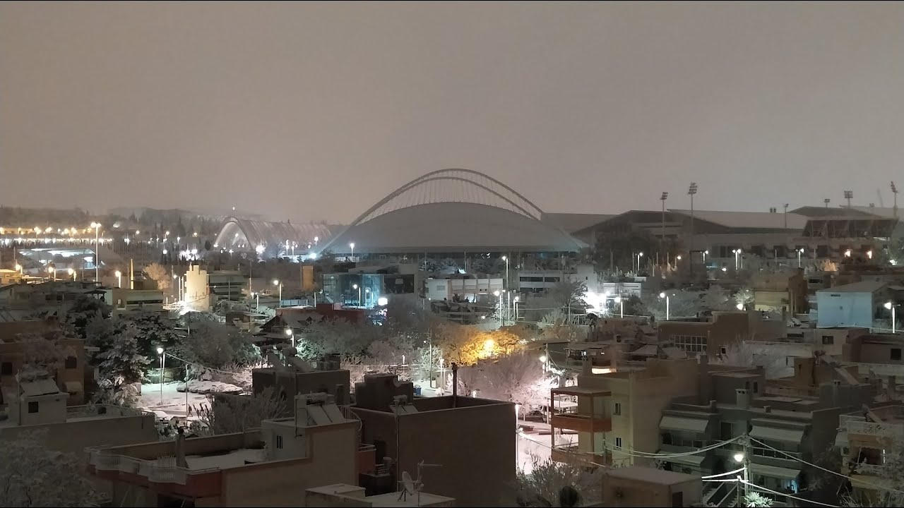 Η κακοκαιρία Μήδεια στην Αθήνα - Heavy snowfall in Athens - Chûtes de neige à Athènes