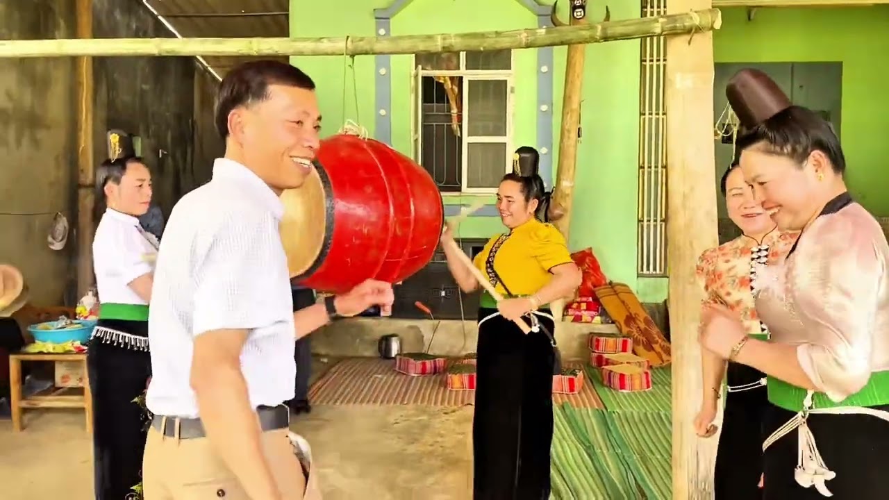 Ma Ỉn Chiêng Cư Ai Hoa Nhải Mơi Pi Nọng Tỏn Le 