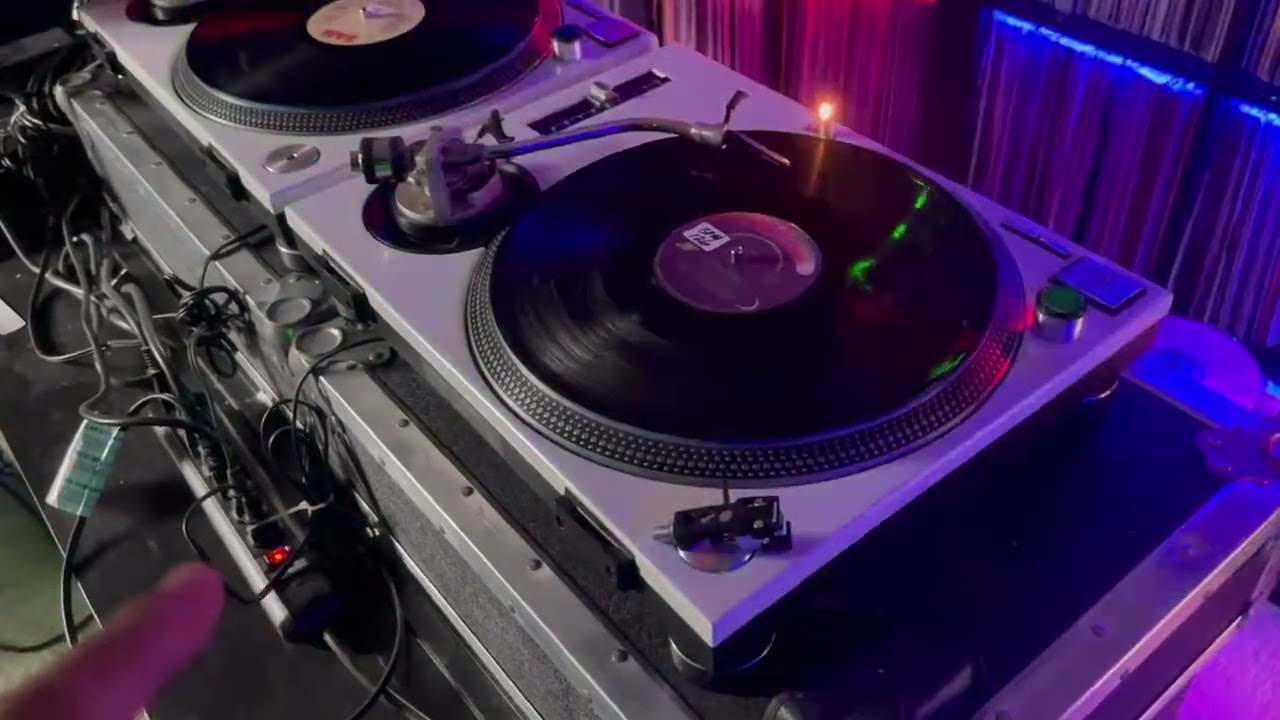 An original series Technics SL-1200MK2