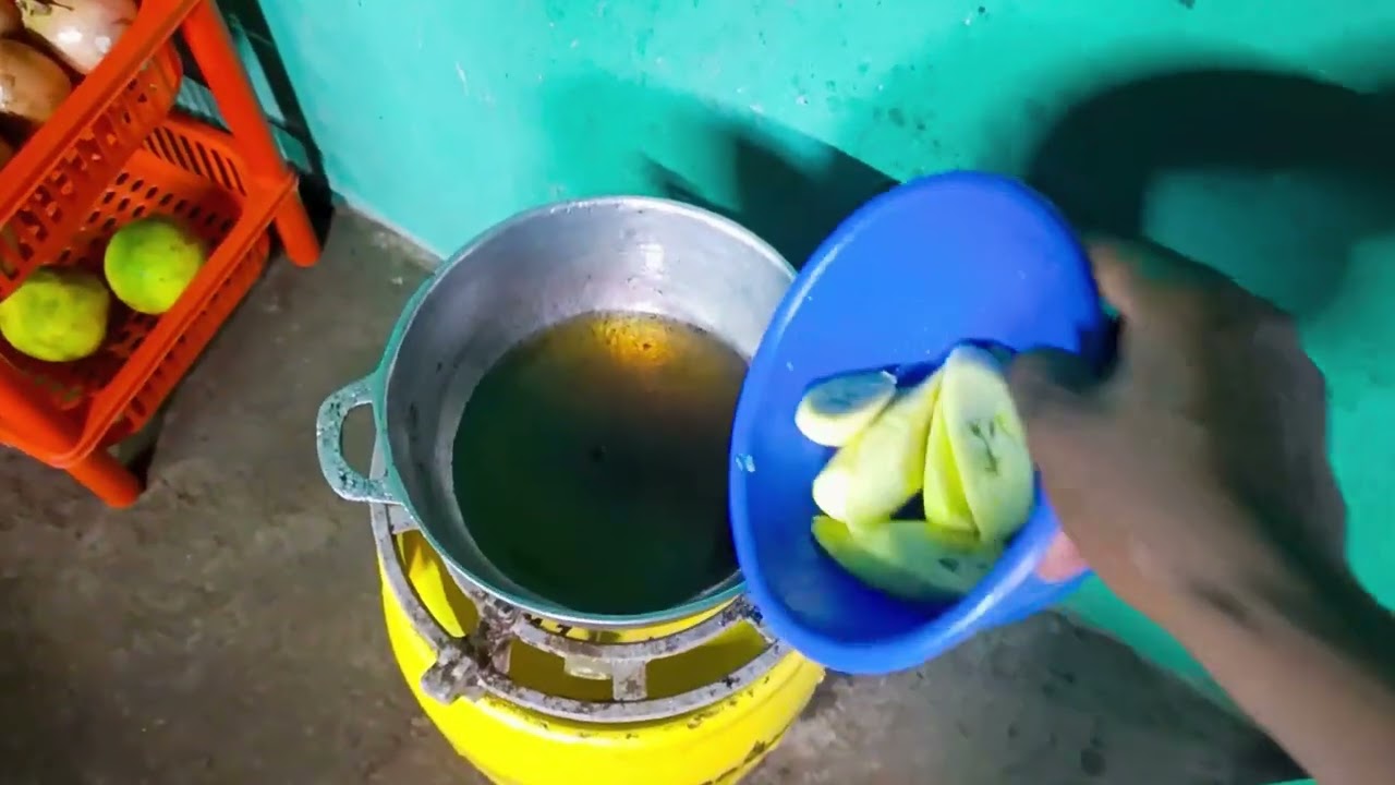 Quick kitchen fix to quench my hunger—grab what's handy! 😋