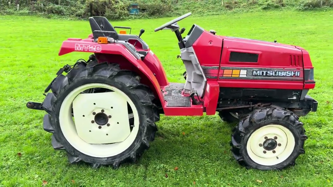 4x4 MITSUBISHI MT20 Compact Tractor