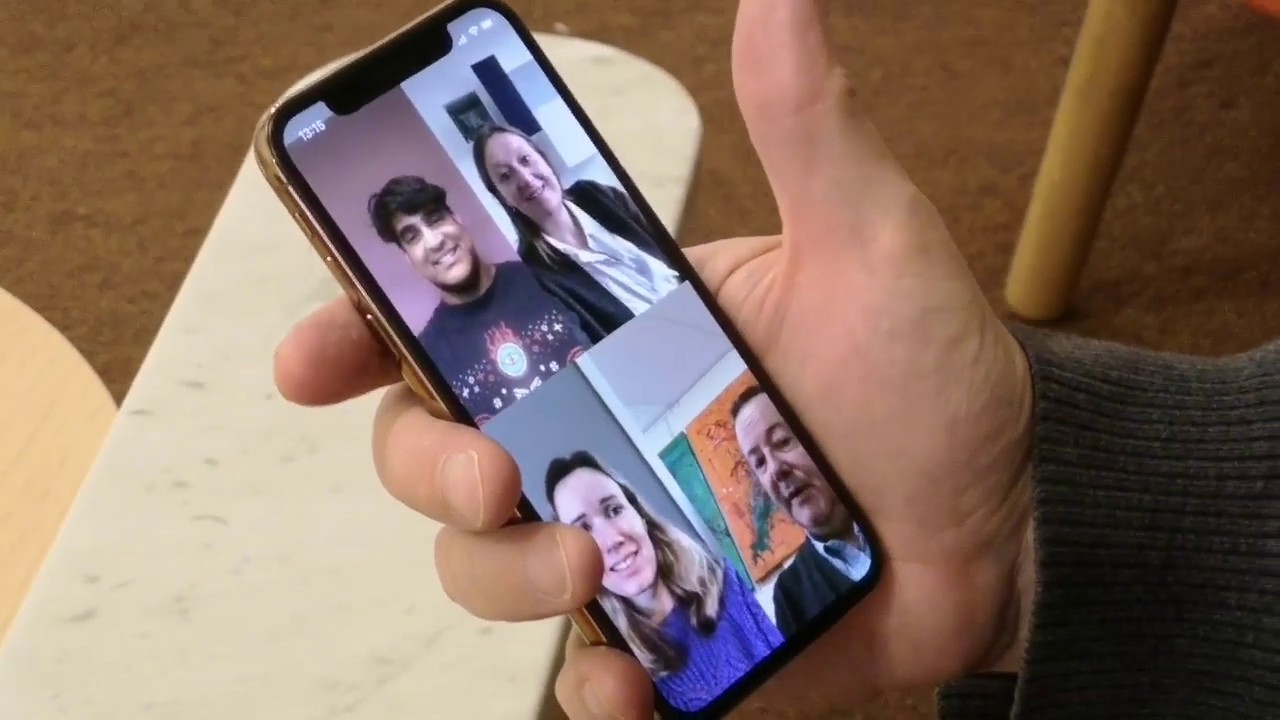 Videobellen met WhatsApp (iPhone)