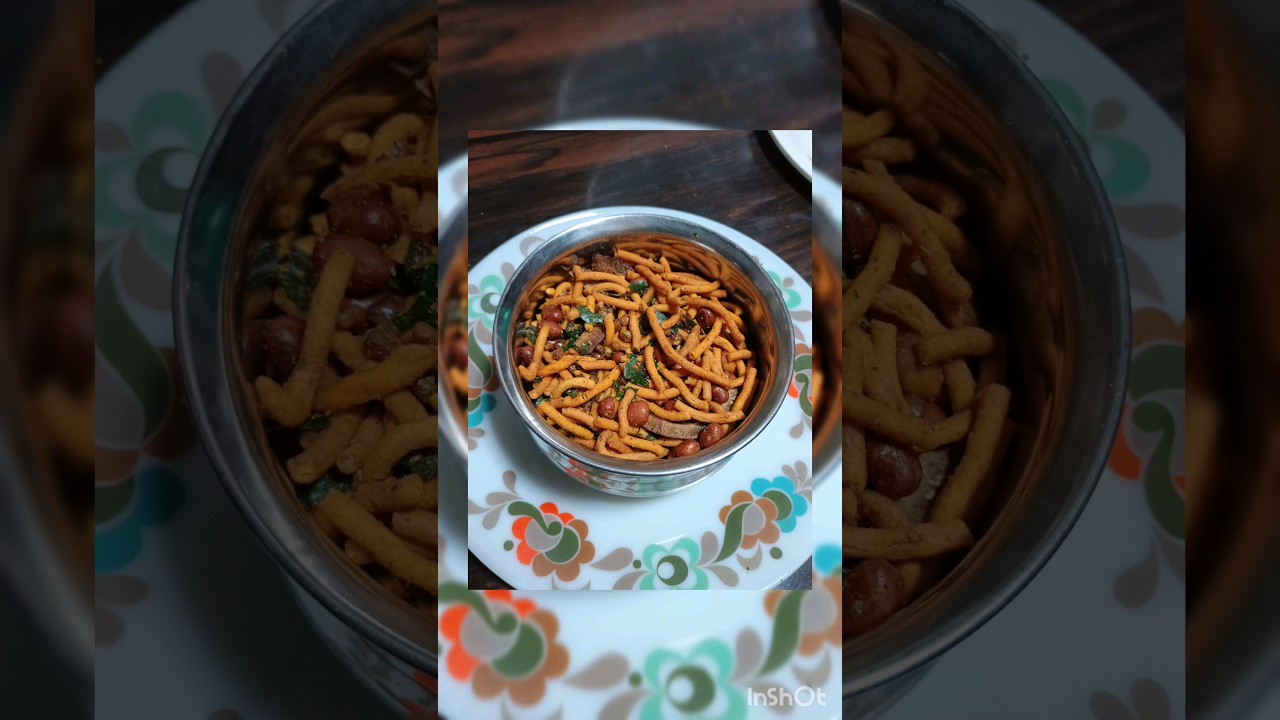 How to make Bombay Mix at home #snacks #snacksrecipe #namkeen #shortsfeed #shortsviral #shortsvideo