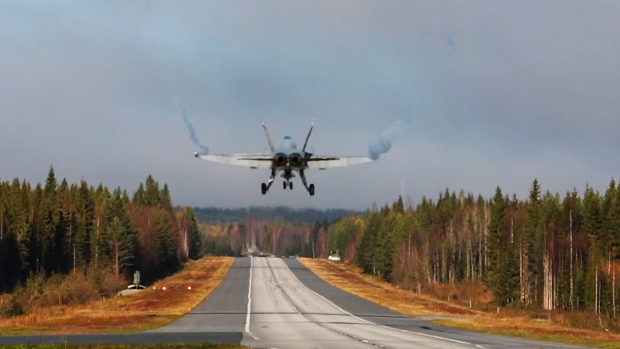 LIVEX 2015 - Vieremän Maantietukikohta - LIVEX 2015 - Vieremä Road Base