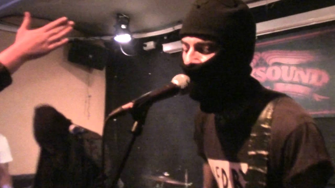 ISLAM- Tengo un burkini (Sala Rocksound 2-6-11)