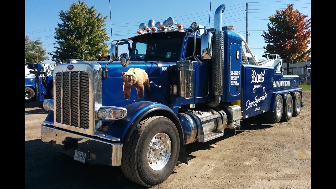 Take a close look at a heavy Wrecker Truck