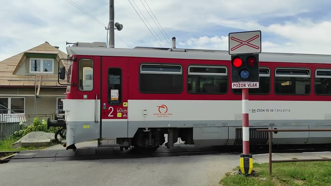 Železničn&eacute; priecestie Kľače / Slovak railroad crossing