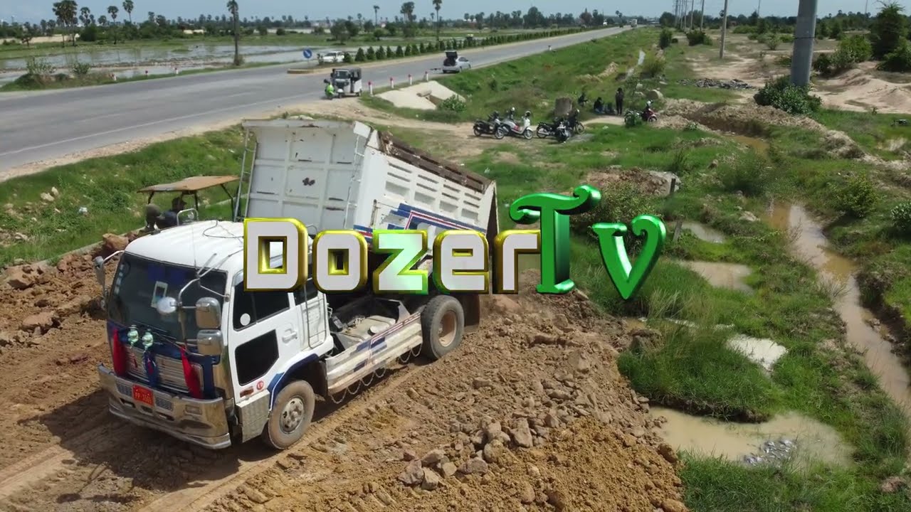 EP4 | UPDATE!! NEW Use Small Dump Truck & Small Dozer MITSUBISHI Landfill up Push to clean the soil.