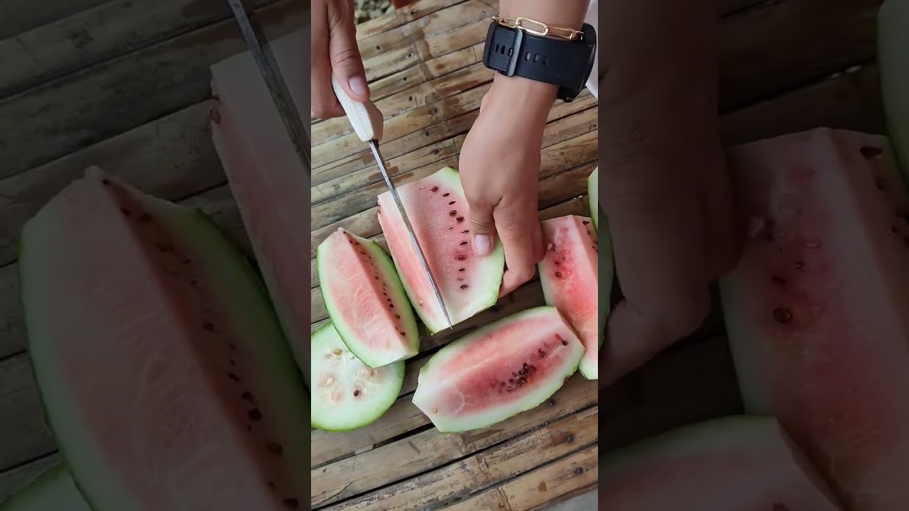 #raw #watermelon #asmr #satisfying #asmrsounds #fruits