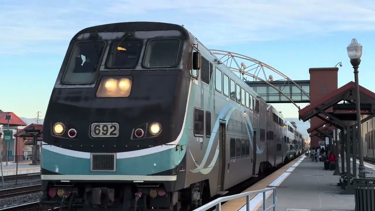 Railfaning riverside downtown on 1/17/25 ft. Shave and a haircuts,Amtrak and more!