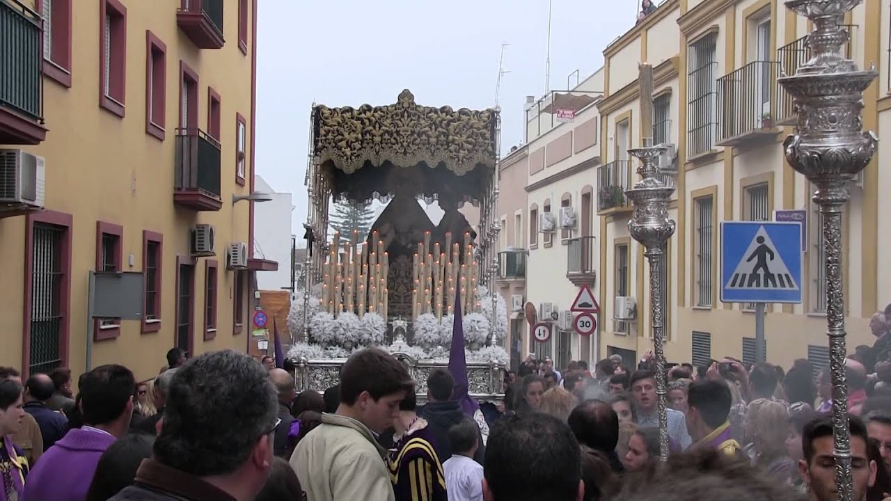 Nuestra Sra. de la Amargura( Banda de Música Maestro Dueñas)