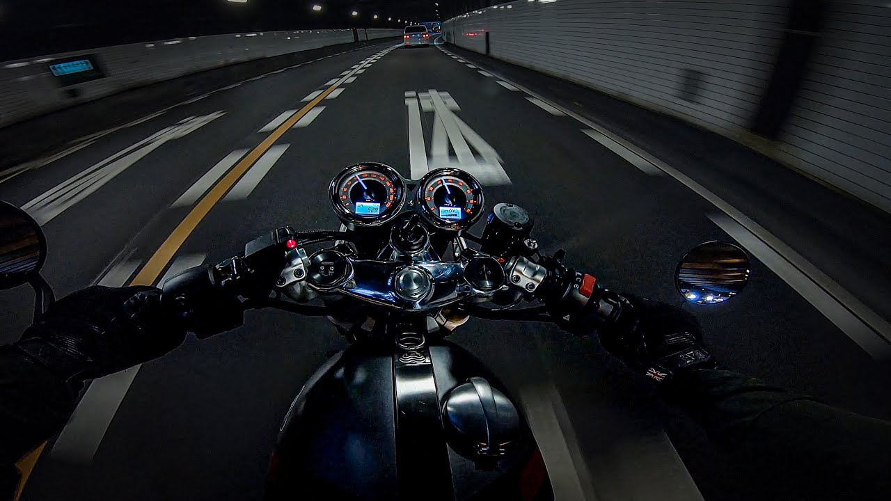 THRUXTON RS | SUPERVELOCE 800/ W800 海ほたる#21