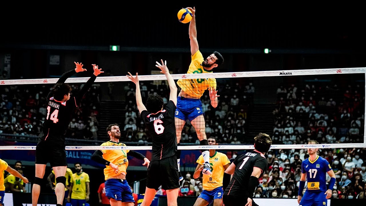 Monster Spikes in the Vertical Jump and Super Blocks by Flávio Gualberto | VNL 2022 (HD)