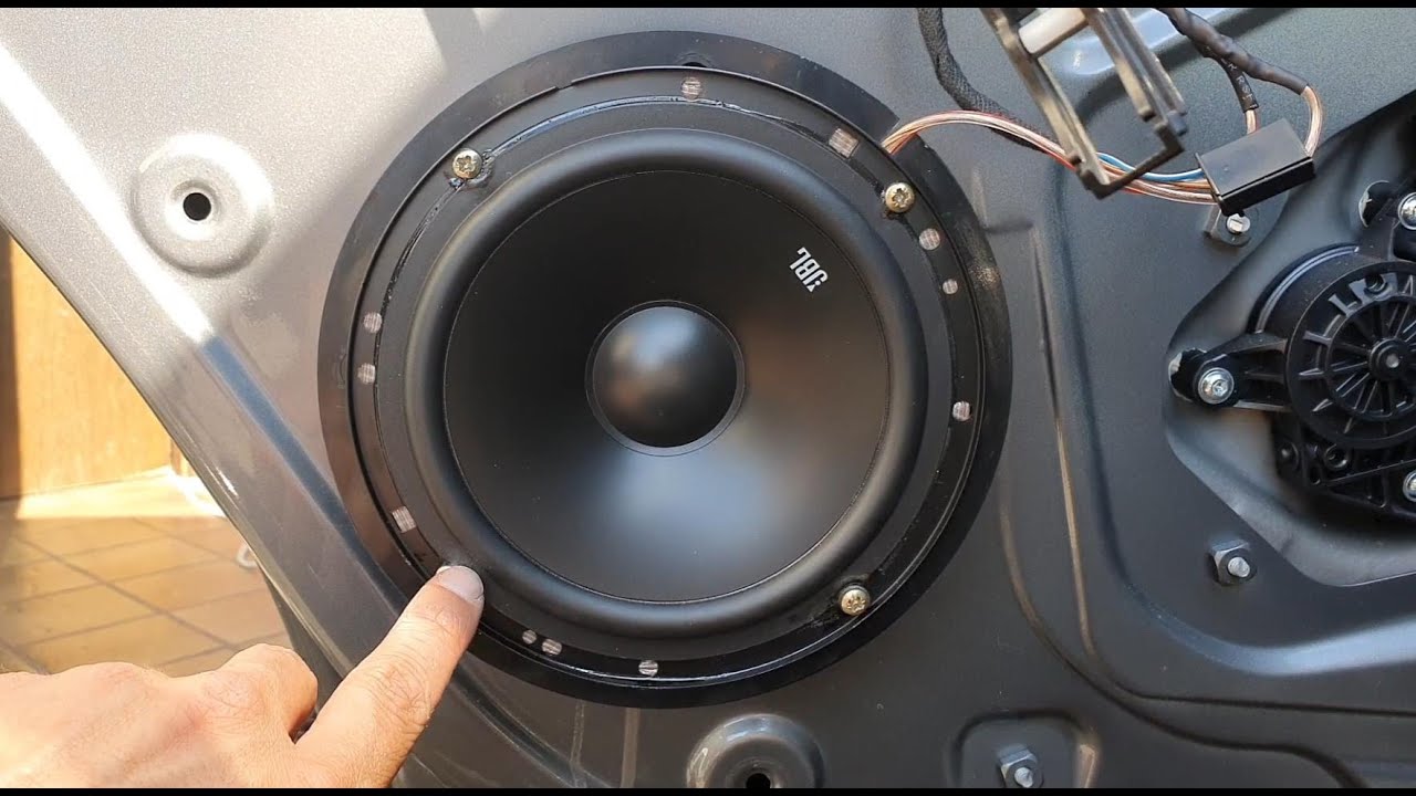 VAG Bessere Lautsprecher verbauen (Hinten) + JBL Fazit und mehr. By:NSC
