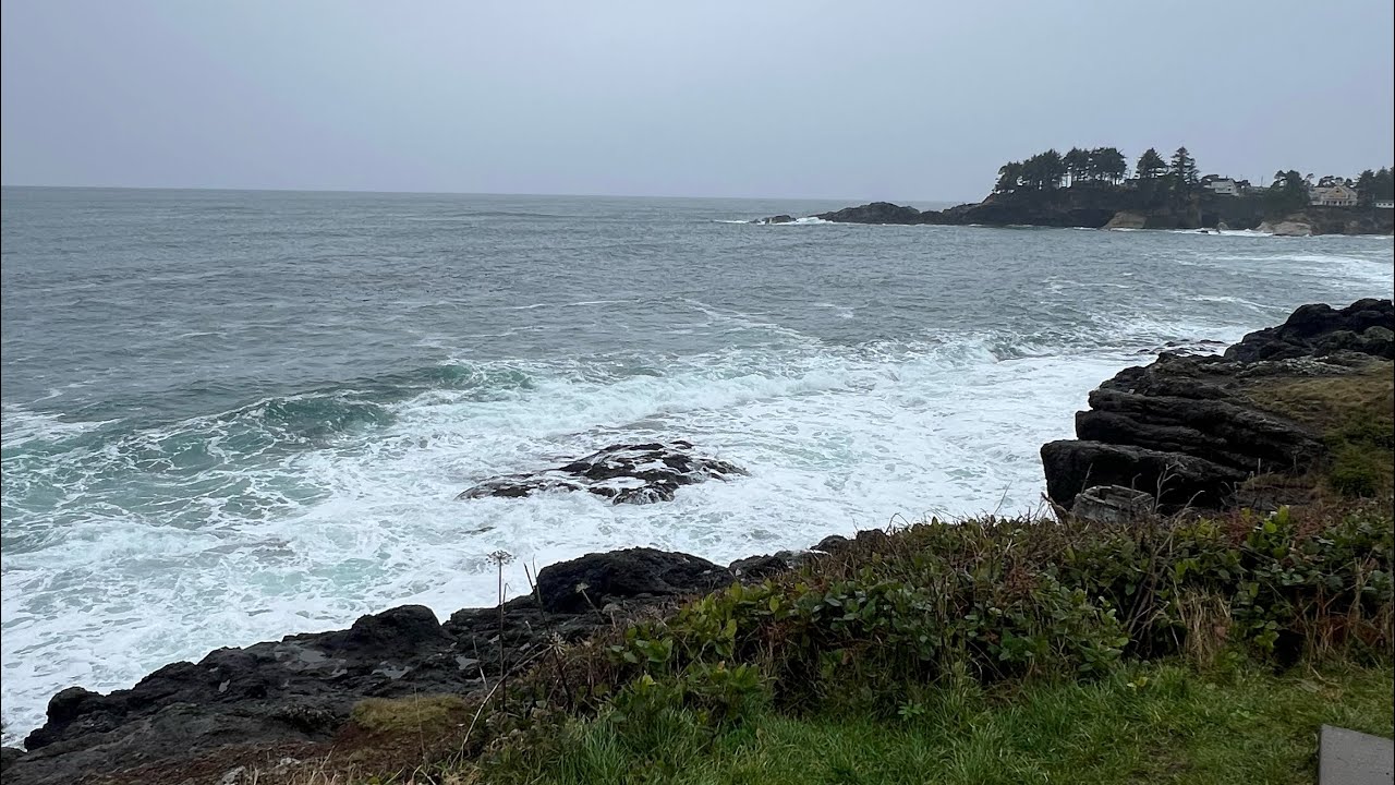 Oregon Coast Magic | Waves Rolling Through Depoe Bay | Worlds Smallest Harbor 