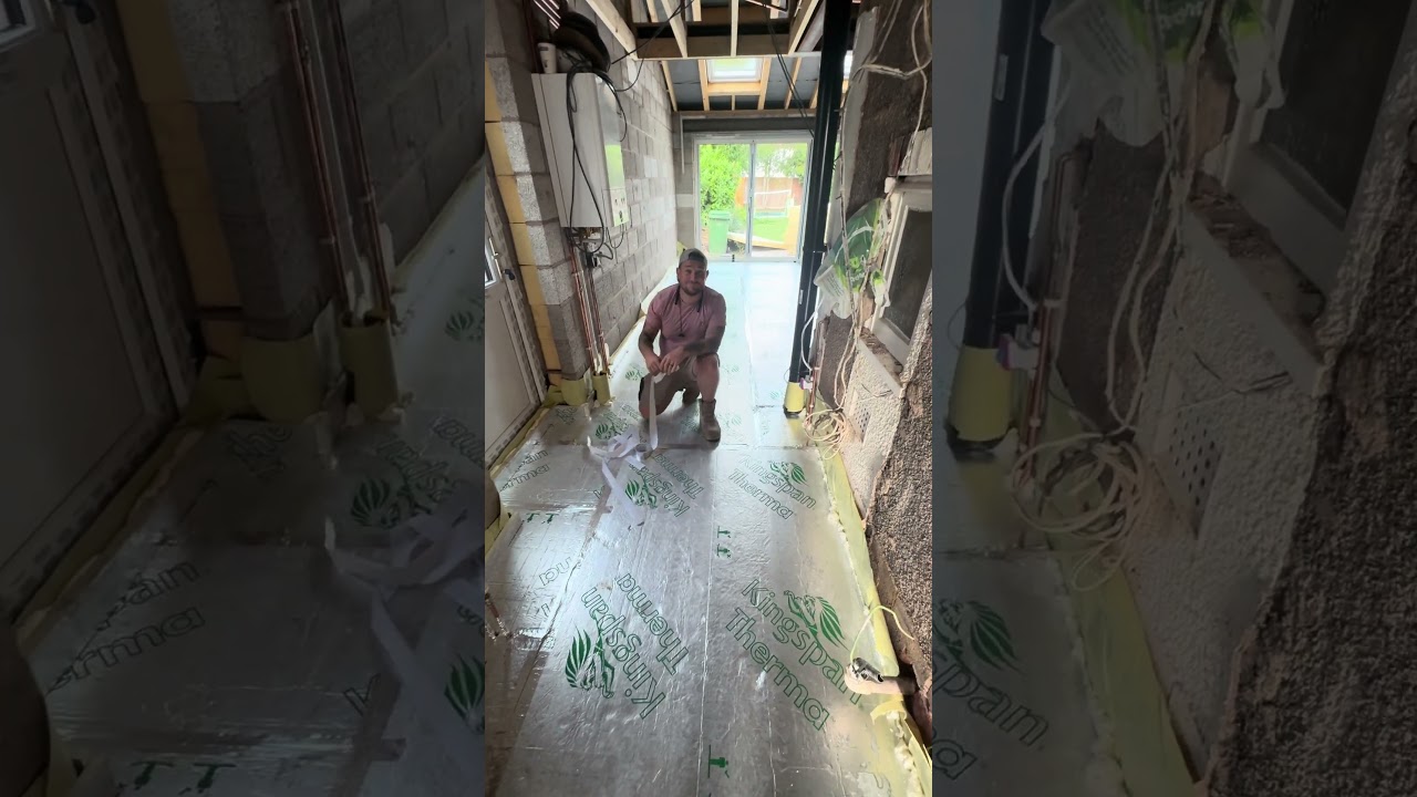 How Easy Is Liquid Screed To Lay #jobsatisfaction