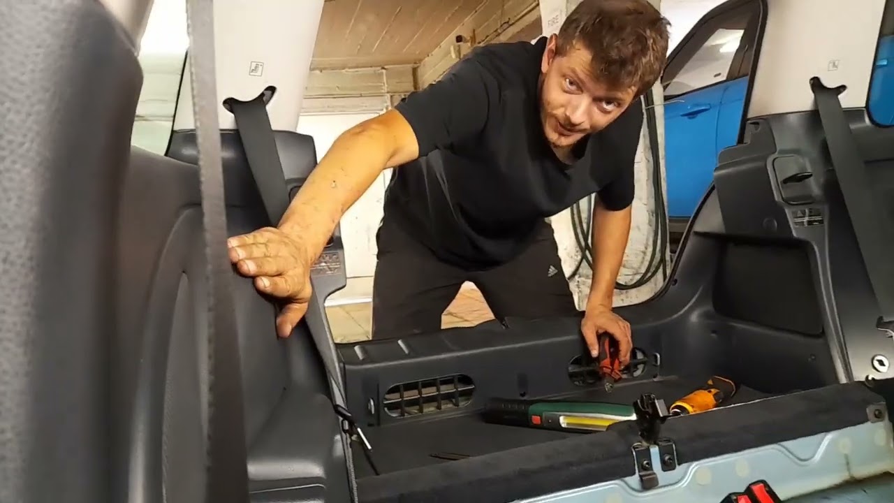 Installing An Aftermarket Speaker Kit Into My MINI R53