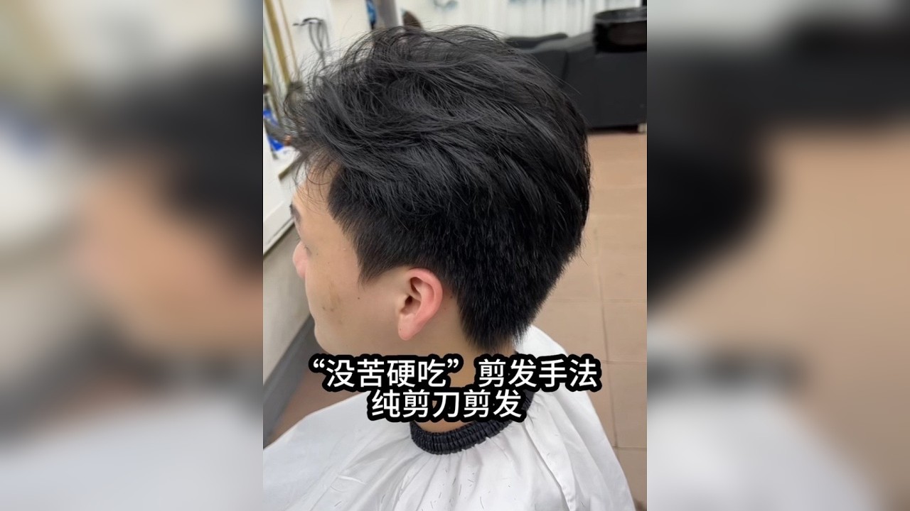 在学习的道路当中，当我们把基础知识技巧学会之后，你会发现那些大师所用的手法都是由基础演变而来！