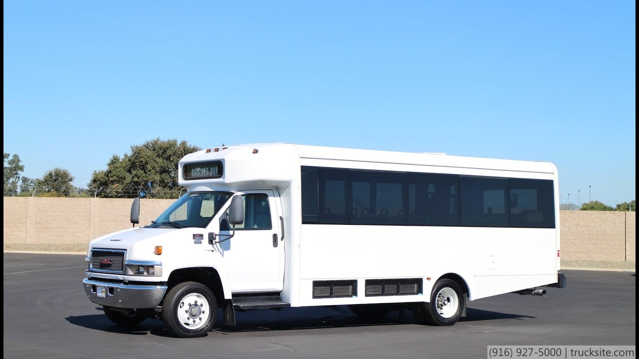 2009 GMC C5500 Glaval 22 Passenger Bus