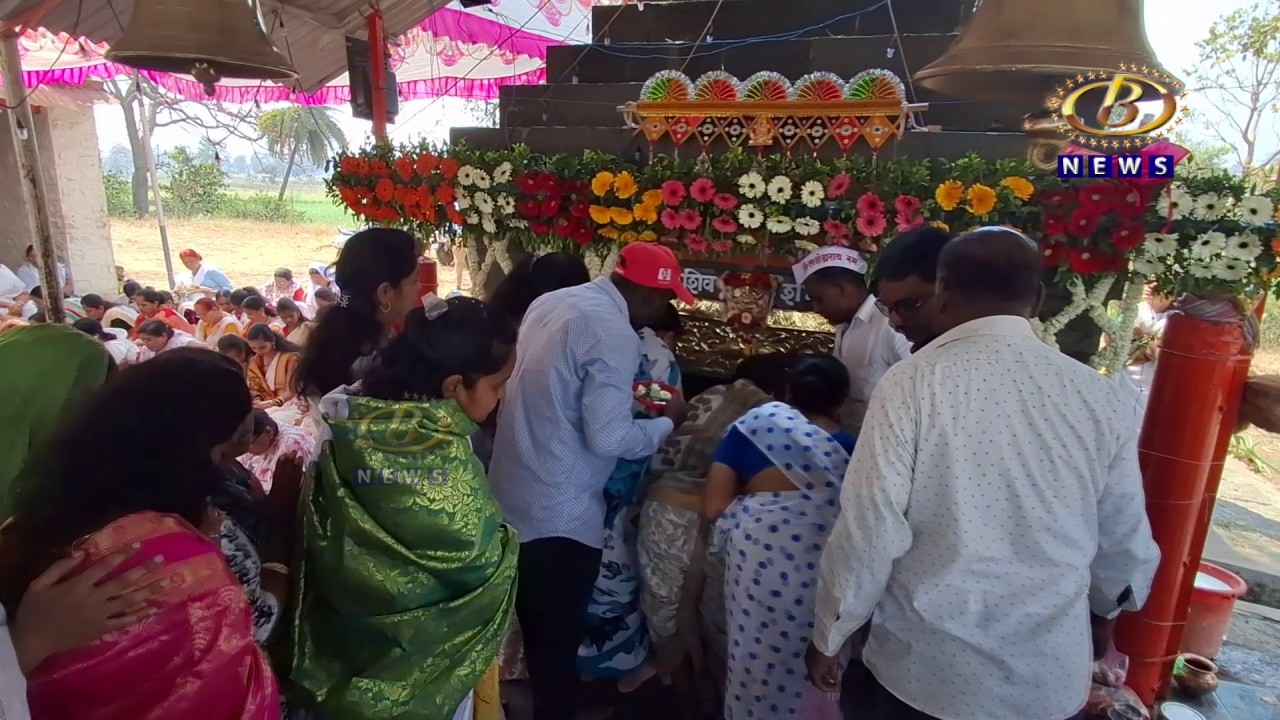महाशिवरात्रीनिमित्त भक्ती आणि शक्तीचा जागर, ठिकठिकाणच्या शिवमंदिरात भाविकांची दर्शनासाठी गर्दी