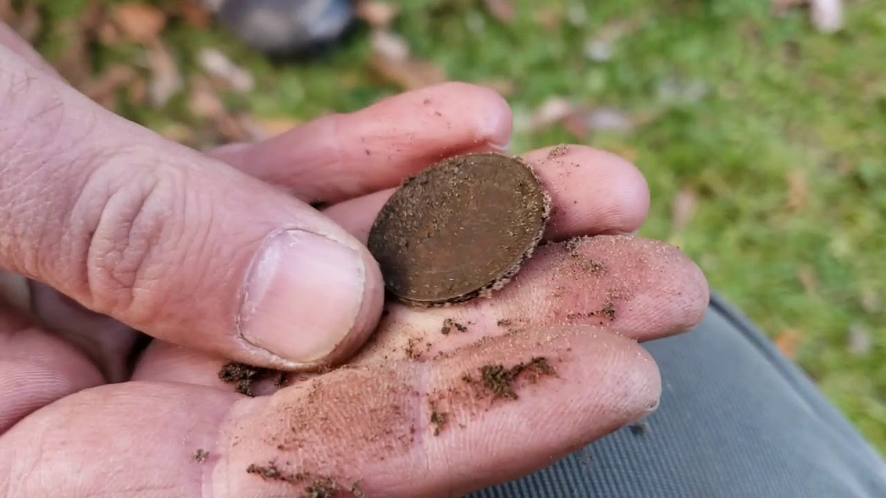 CacheFinders feat. Diggin' 4 Life - FULL LENGTH METAL DETECTING SHOW Incl. School Full of SILVER!