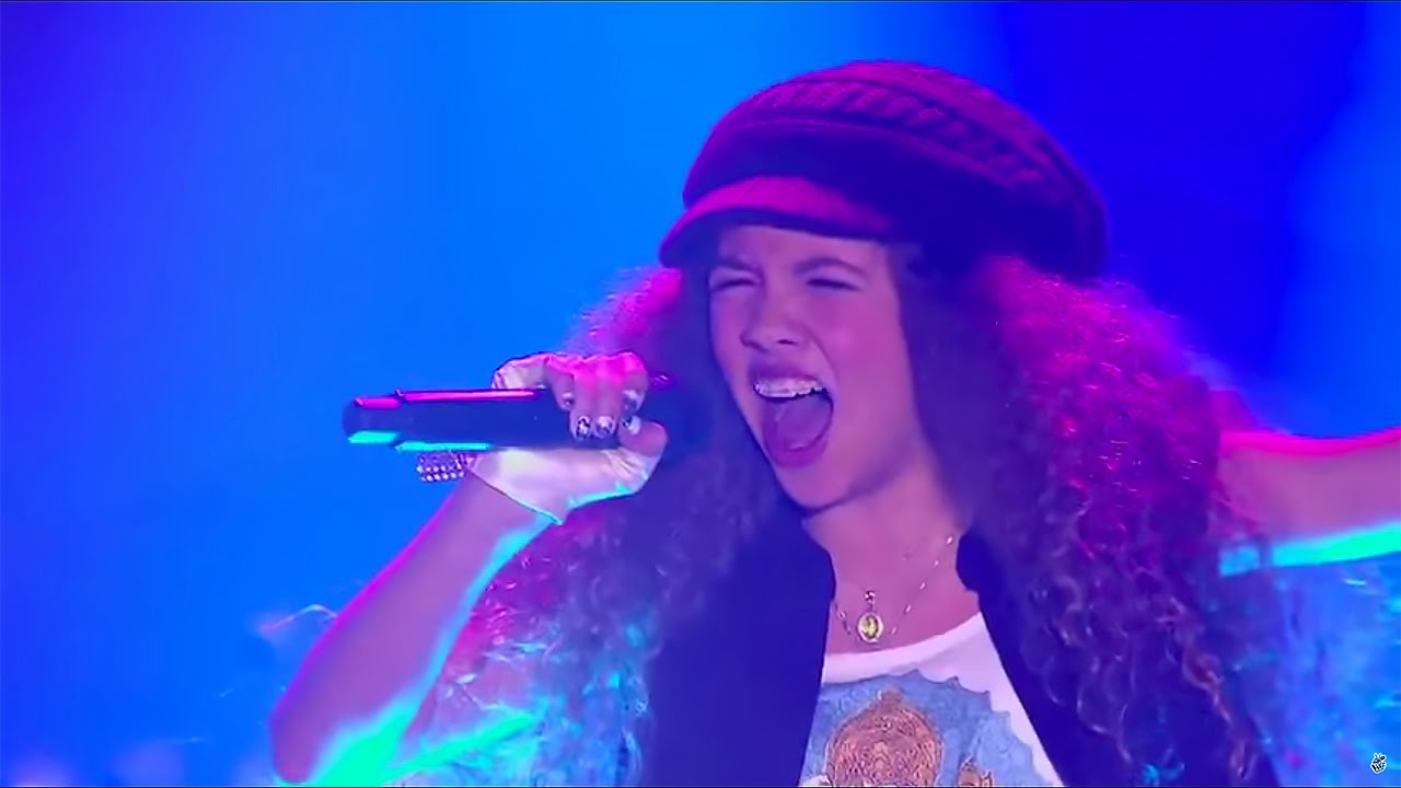 Ivanna cantó 