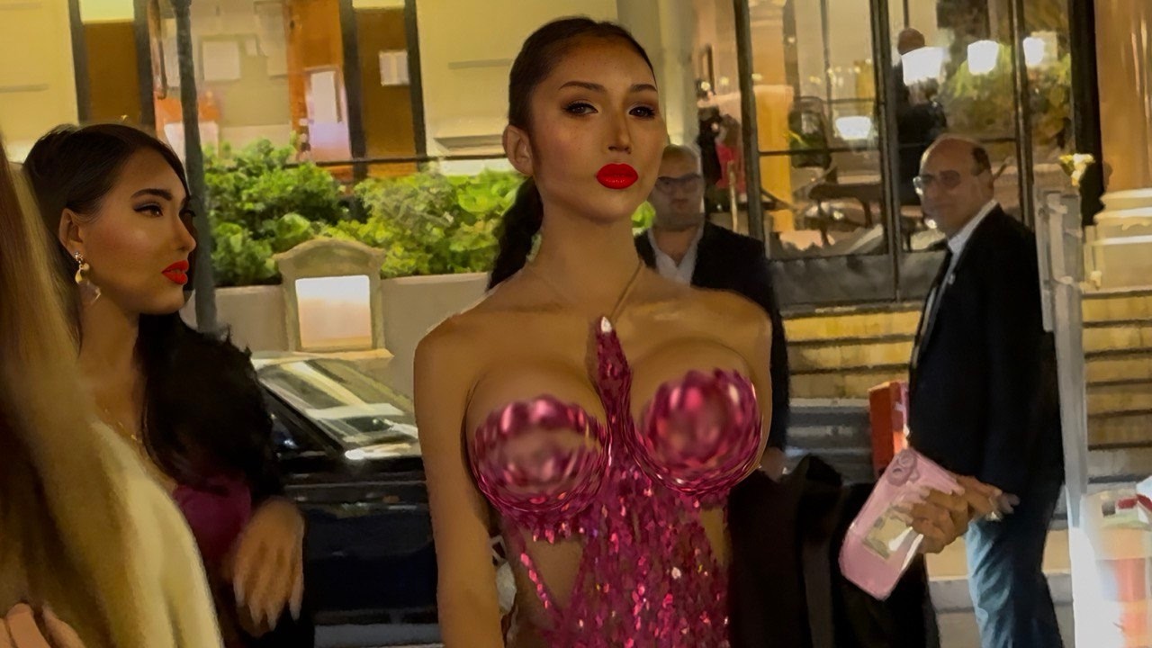 MONACO LADIES BEST SUPERCAR ARRIVALS & BILLIONAIRE LUXURY NIGHTLIFE