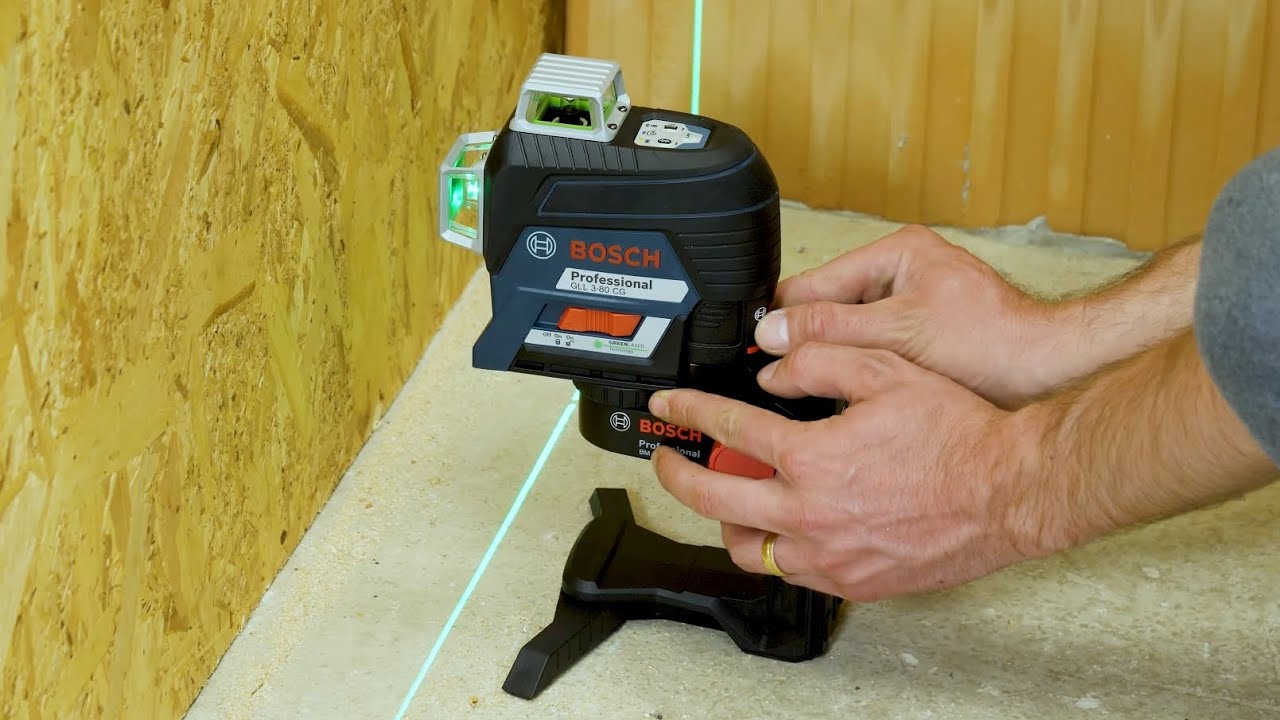 Nivela laser verde, 12V, Bosch GLL 3-80 CG, 3 planuri si multe accesorii